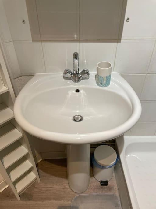 Апартаменты Petit Nid Douillet - Studio - Rives Du Lez - Wifi Монпелье Экстерьер фото